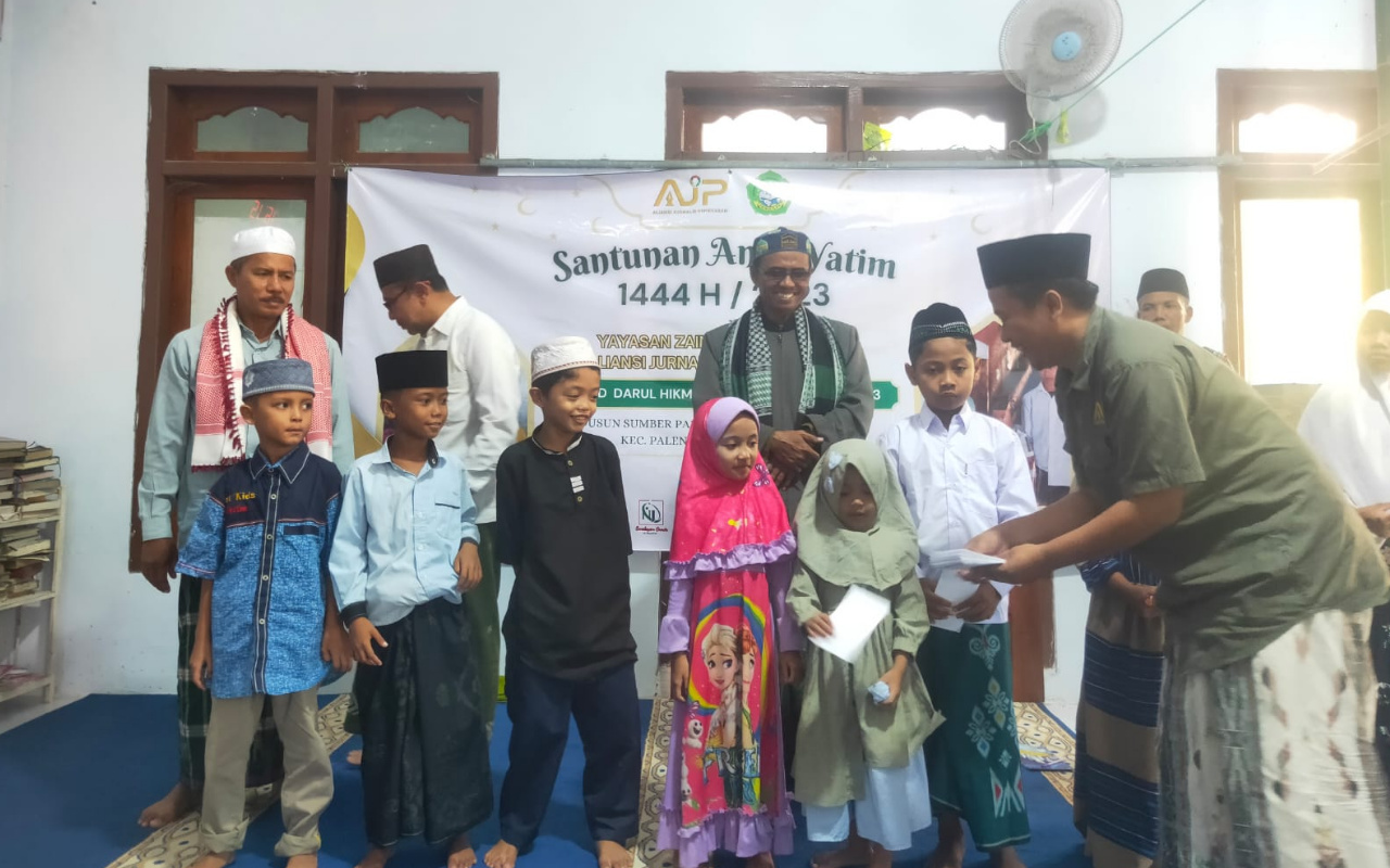 Aliansi Jurnalis Pamekasan Santuni Ratusan Anak Yatim