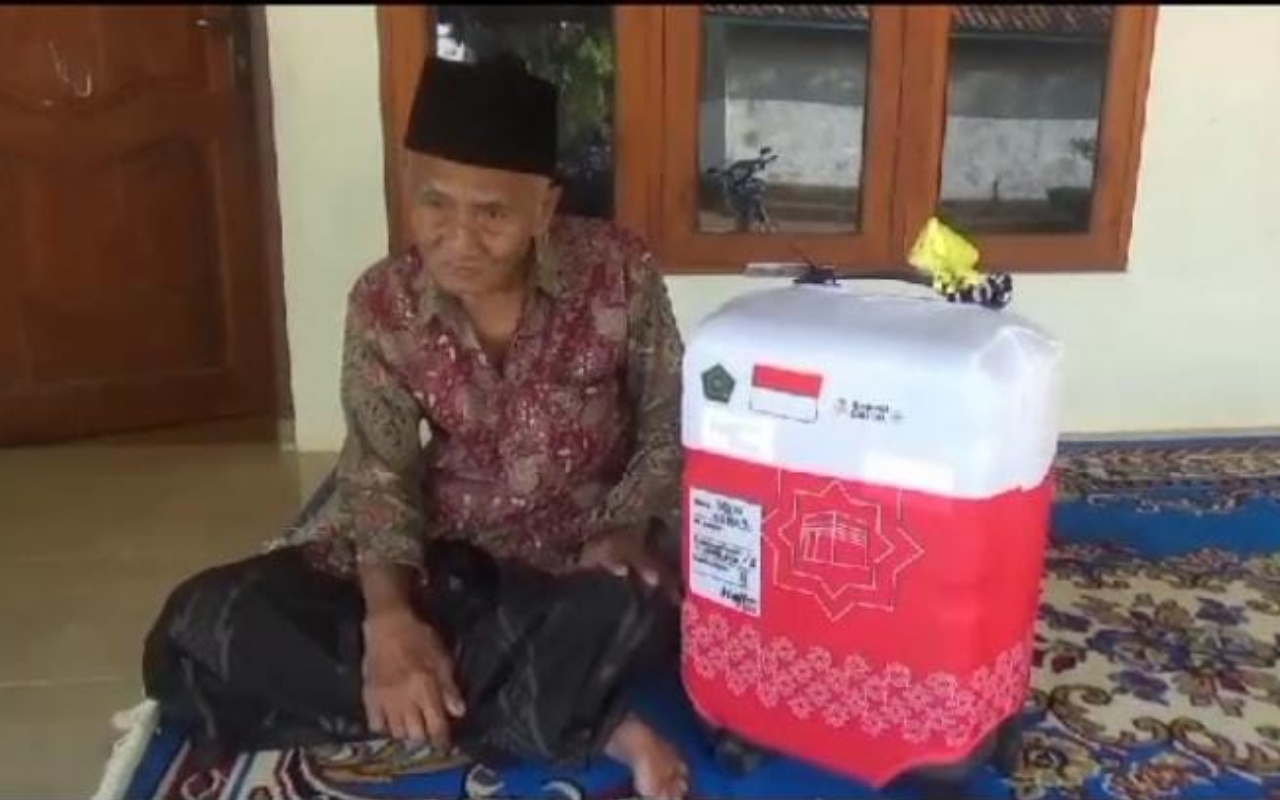 Calon Jemaah Haji Tertua se-Indonesia Berasal dari Pamekasan Madura