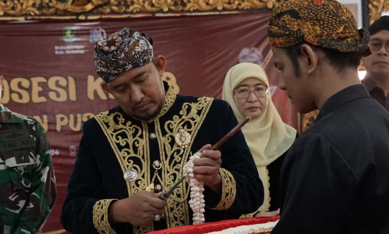 Bupati Sumenep: Melestarikan Warisan Budaya dengan Ritual Jamasan