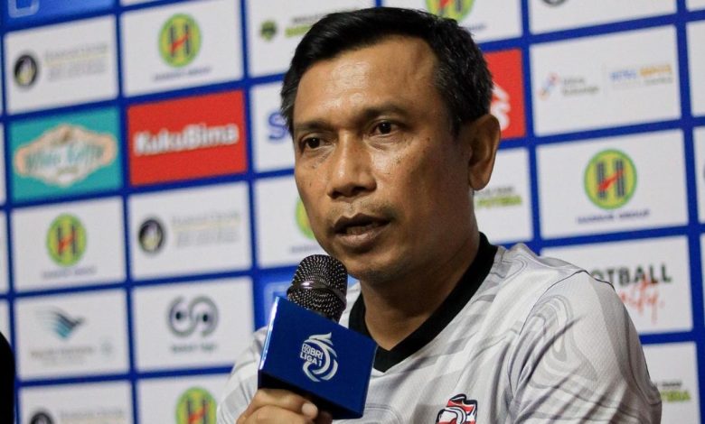 Widodo Cahyono Putro Akhirnya Lengser dari Kursi Pelatih Madura United